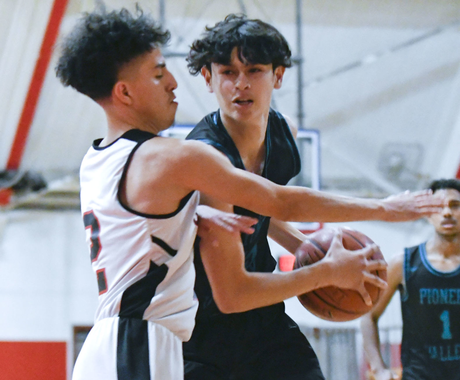 011420 PV SM boys basketball 08.jpg